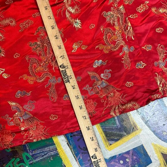 Vintage 1970s Red Silk Embroidered Dragon Top – Women’s Est. Medium/Large - Picture 4 of 9
